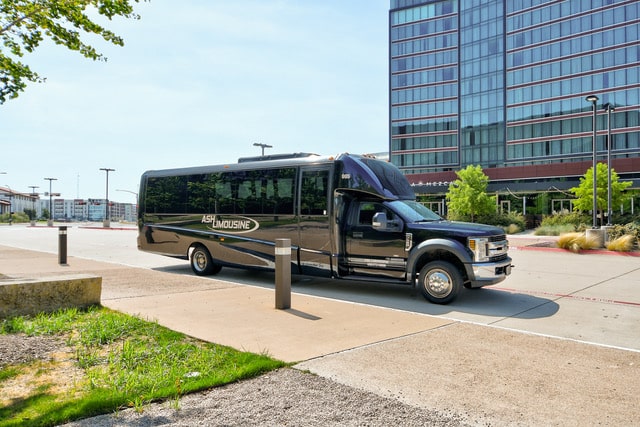 Arlington Charter Bus Rental | Group Transportation